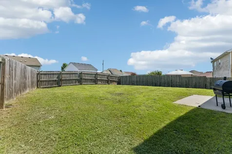 1322 Tonya Drive La Vergne TN 37086