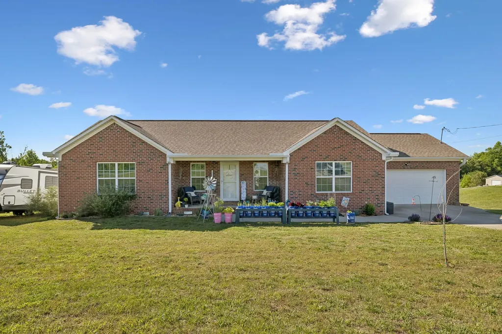 329 Murrell Road Dickson TN 37055