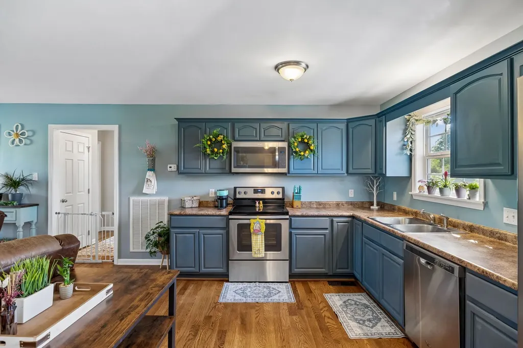 329 Murrell Road Dickson TN 37055