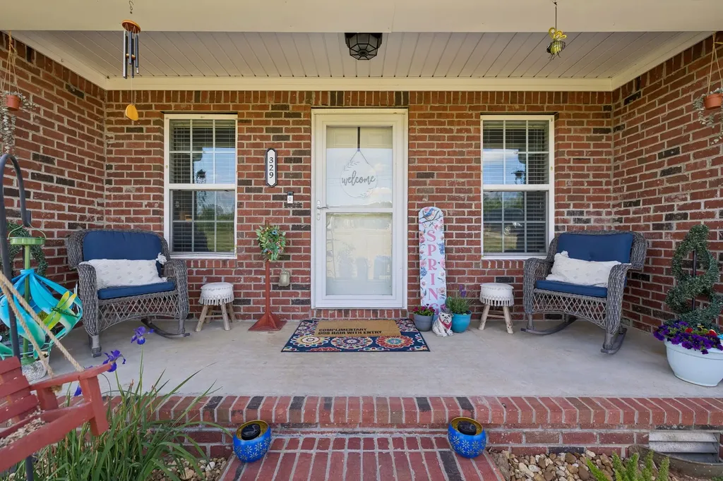 329 Murrell Road Dickson TN 37055