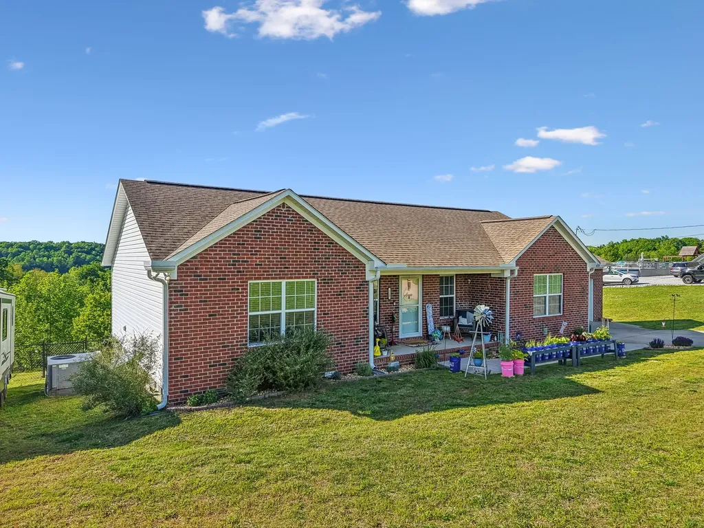 329 Murrell Road Dickson TN 37055