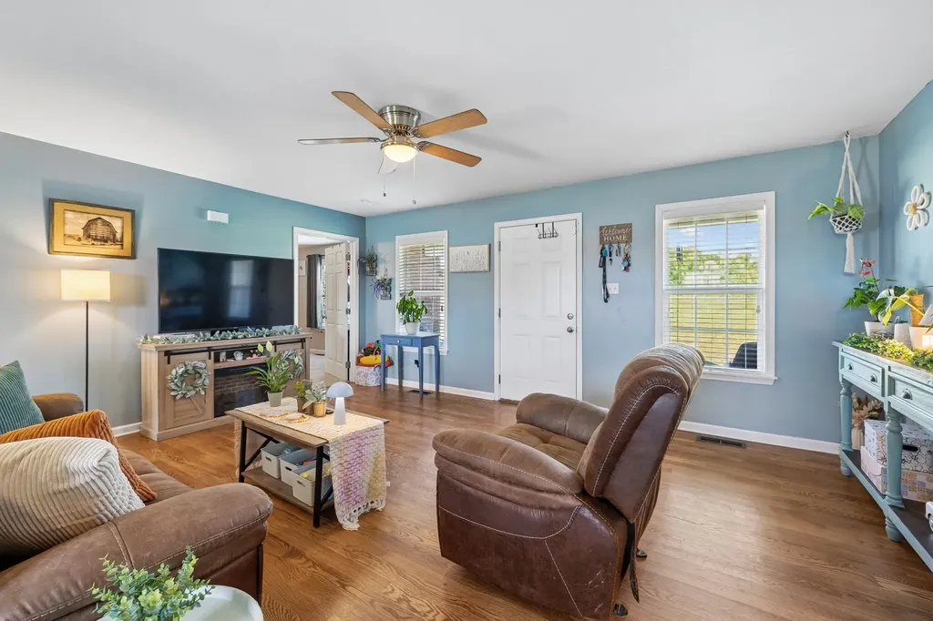 329 Murrell Road Dickson TN 37055