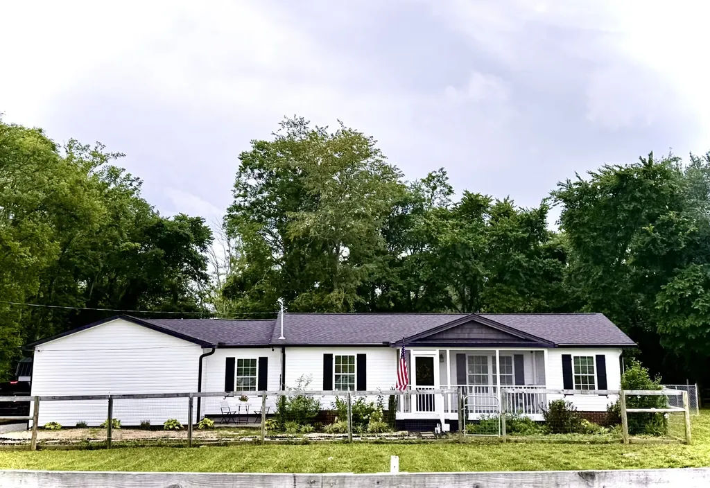 6782 Woodbury Pike Murfreesboro TN 37127