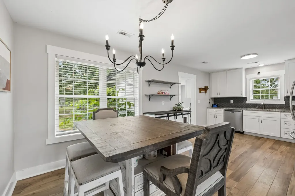 6782 Woodbury Pike Murfreesboro TN 37127