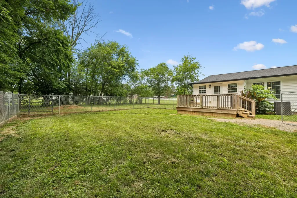 6782 Woodbury Pike Murfreesboro TN 37127