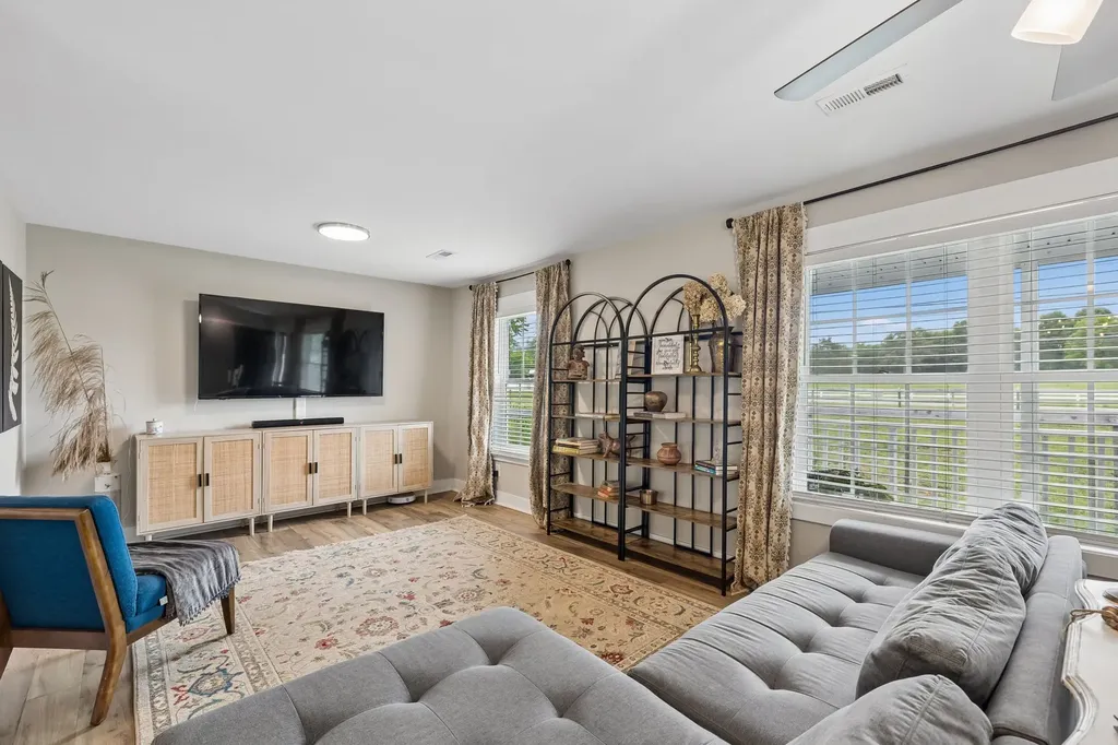 6782 Woodbury Pike Murfreesboro TN 37127