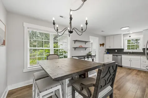 6782 Woodbury Pike Murfreesboro TN 37127