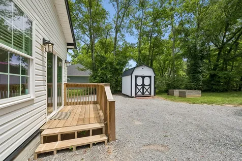 6782 Woodbury Pike Murfreesboro TN 37127