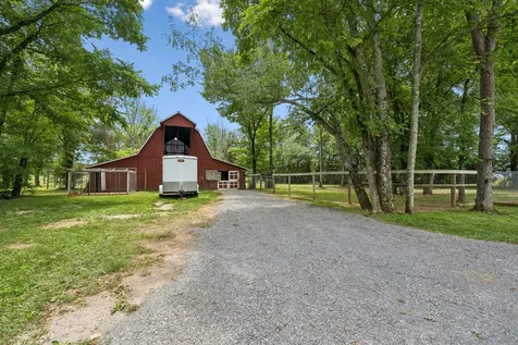 6782 Woodbury Pike Murfreesboro TN 37127