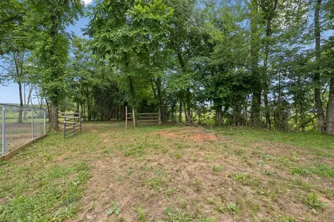 6782 Woodbury Pike Murfreesboro TN 37127