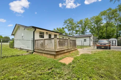 6782 Woodbury Pike Murfreesboro TN 37127