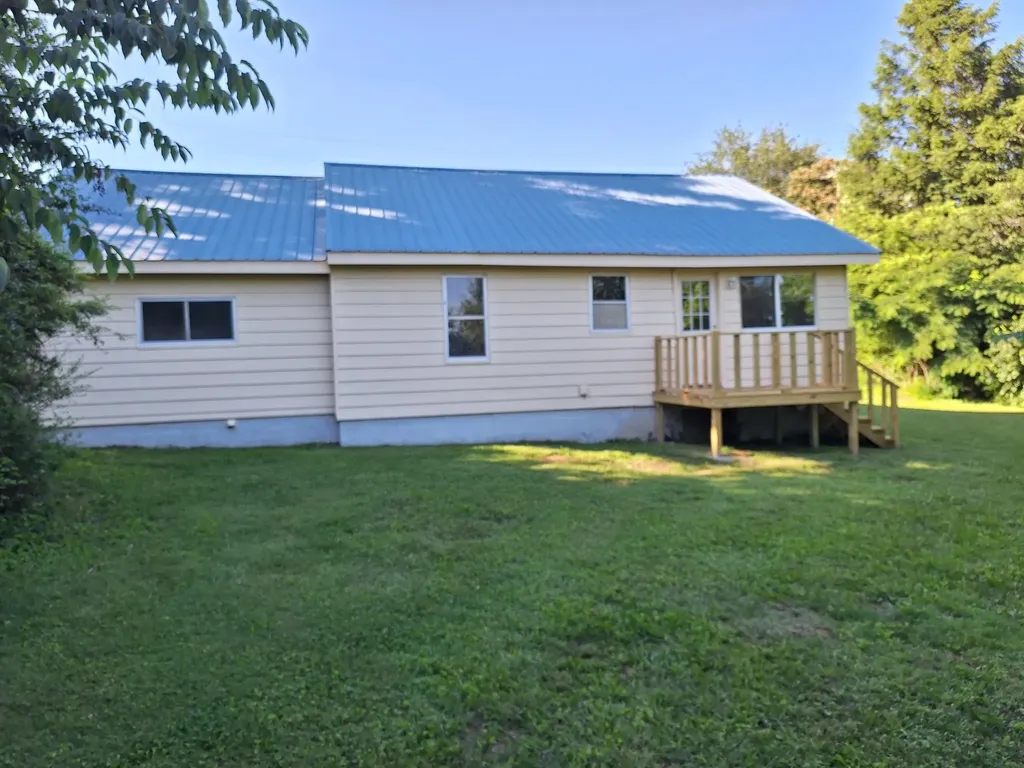 205 Harrill Street Madisonville TN 37354