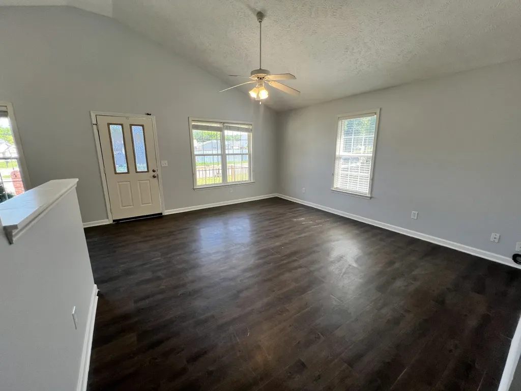 4026 Margo Circle La Vergne TN 37086