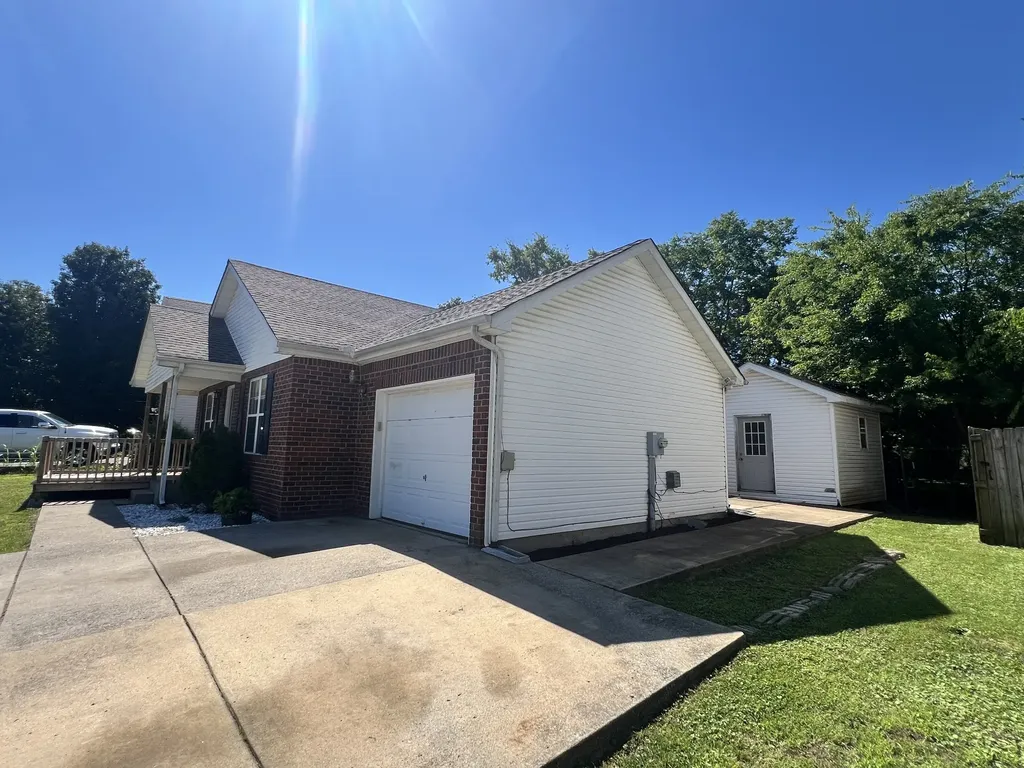 4026 Margo Circle La Vergne TN 37086