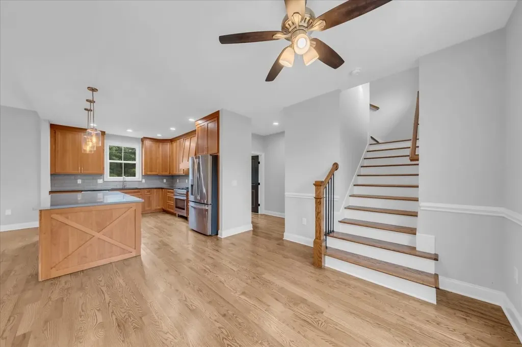 74 Summer Lake Court Winchester TN 37398