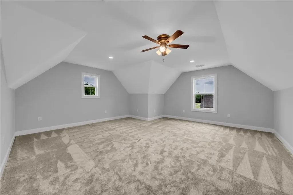 74 Summer Lake Court Winchester TN 37398
