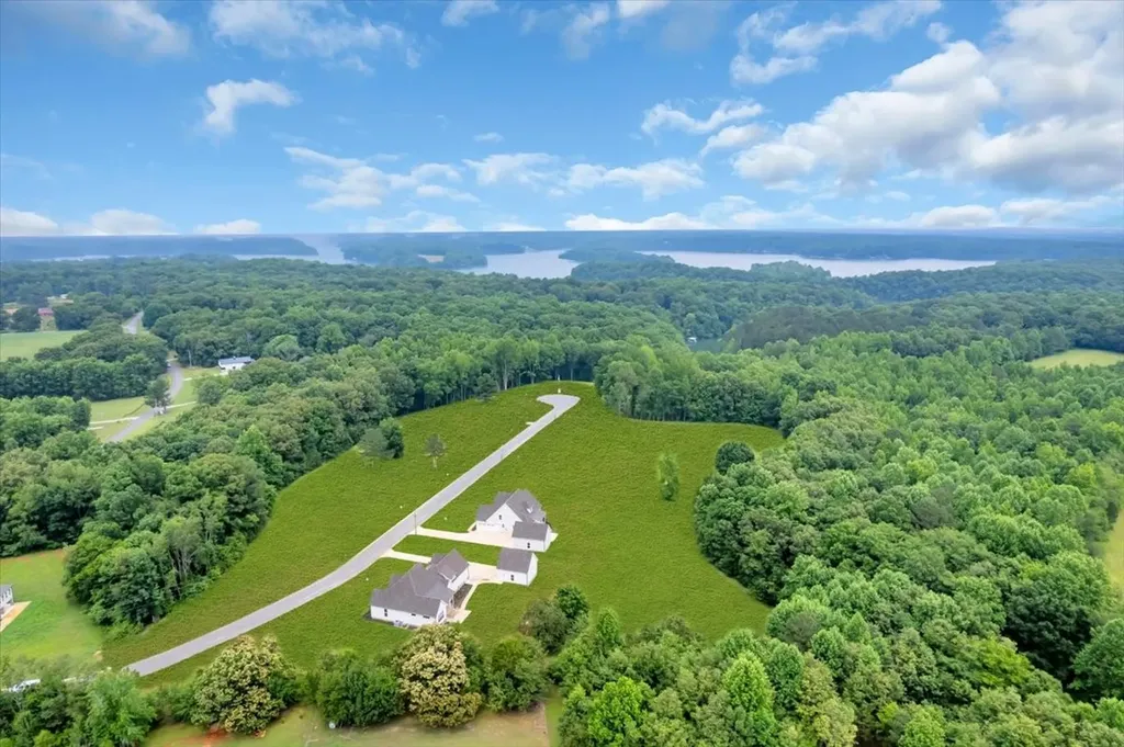 74 Summer Lake Court Winchester TN 37398