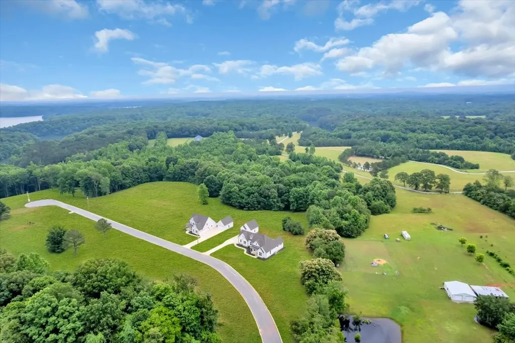74 Summer Lake Court Winchester TN 37398