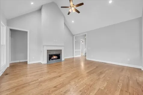 74 Summer Lake Court Winchester TN 37398