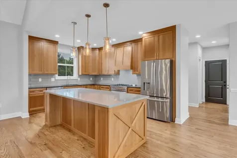 74 Summer Lake Court Winchester TN 37398