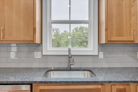 74 Summer Lake Court Winchester TN 37398