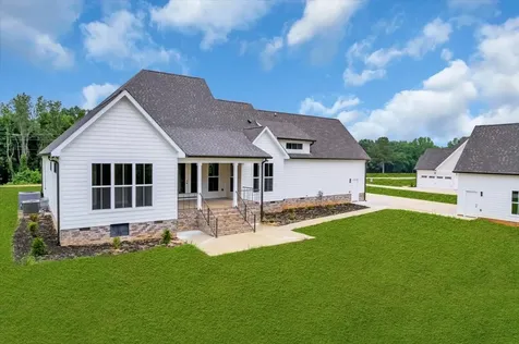 74 Summer Lake Court Winchester TN 37398
