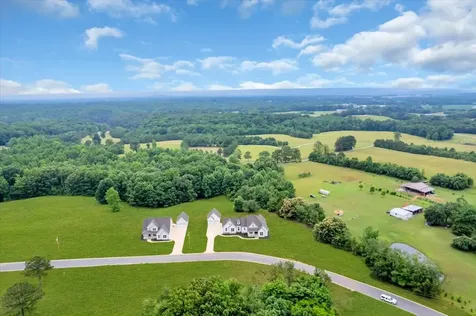 74 Summer Lake Court Winchester TN 37398