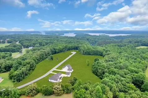74 Summer Lake Court Winchester TN 37398