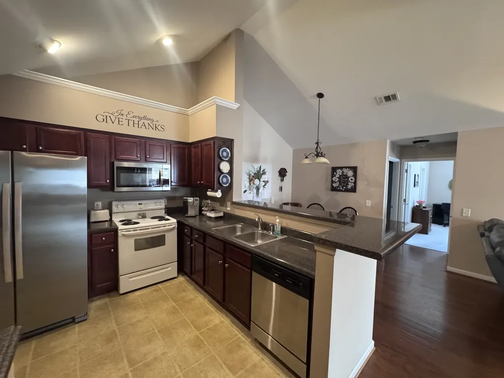 825 Browns Lane Gallatin TN 37066