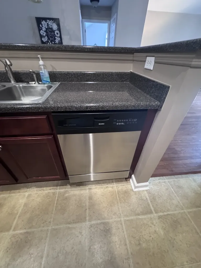 825 Browns Lane Gallatin TN 37066