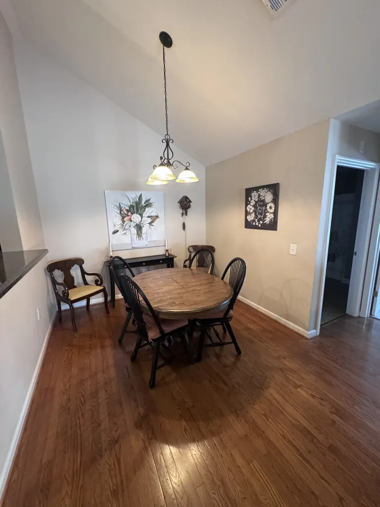 825 Browns Lane Gallatin TN 37066