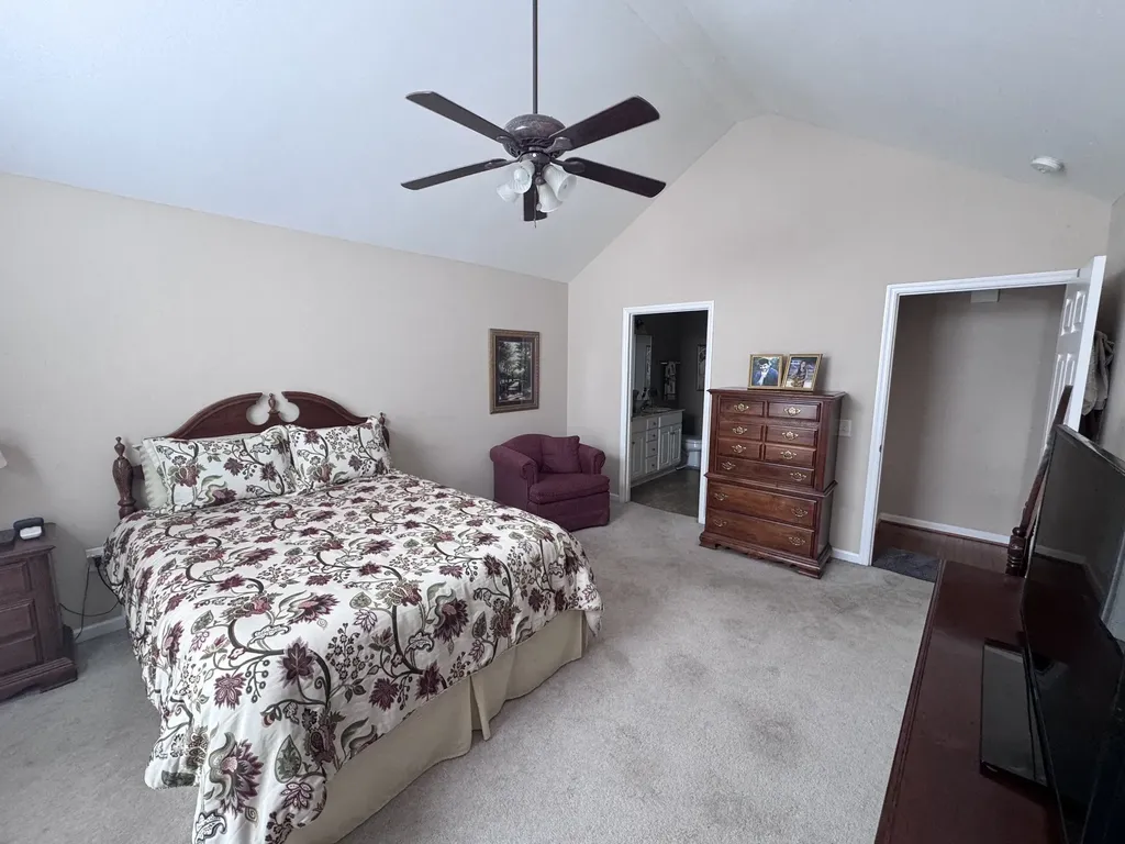 825 Browns Lane Gallatin TN 37066