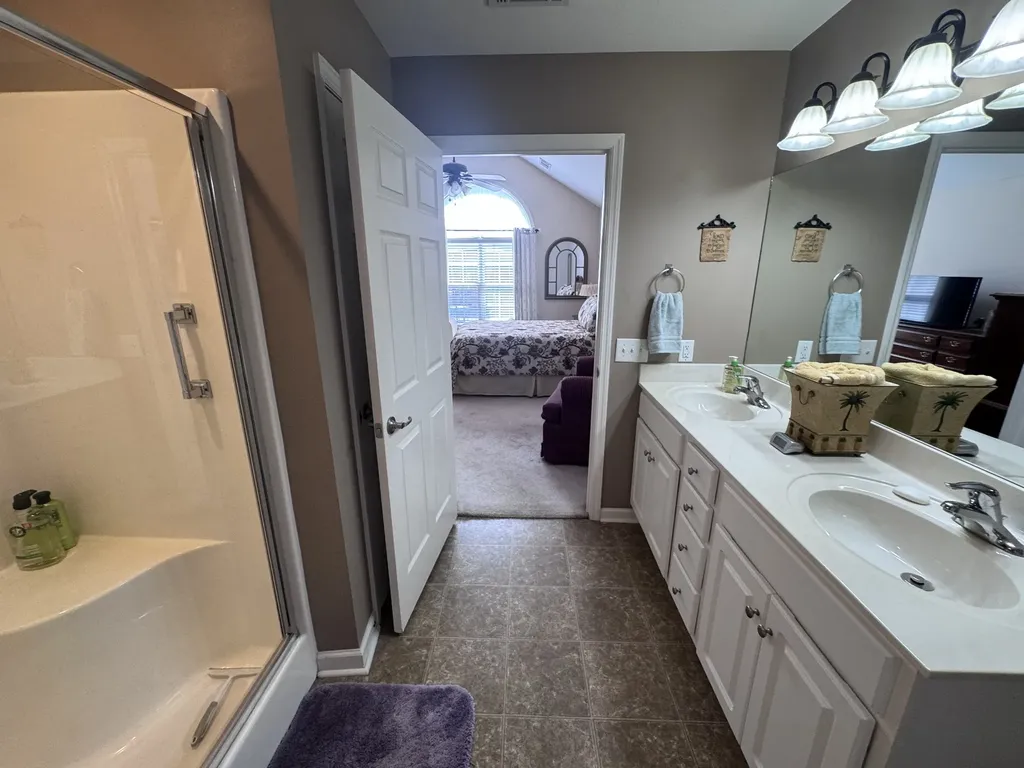 825 Browns Lane Gallatin TN 37066