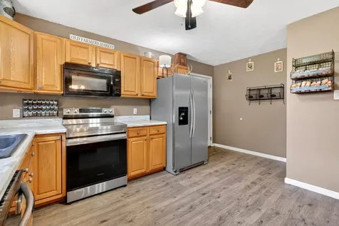 13710 N Greenville Road Crofton KY 42217