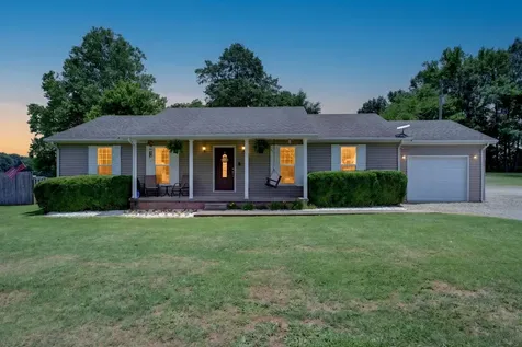 13710 N Greenville Road Crofton KY 42217