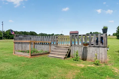 13710 N Greenville Road Crofton KY 42217