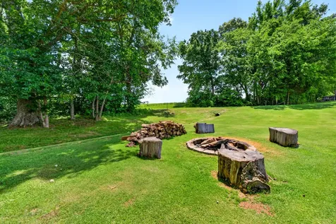 13710 N Greenville Road Crofton KY 42217