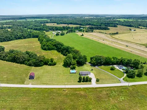 13710 N Greenville Road Crofton KY 42217