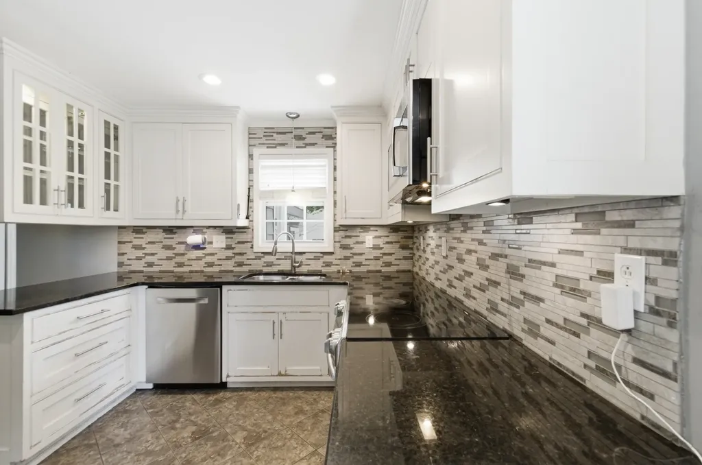 103 Barnwell Avenue Centerville TN 37033