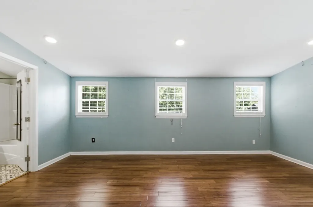 103 Barnwell Avenue Centerville TN 37033