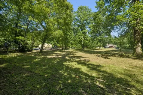 1343 Chalk Hollow Lane Waverly TN 37185