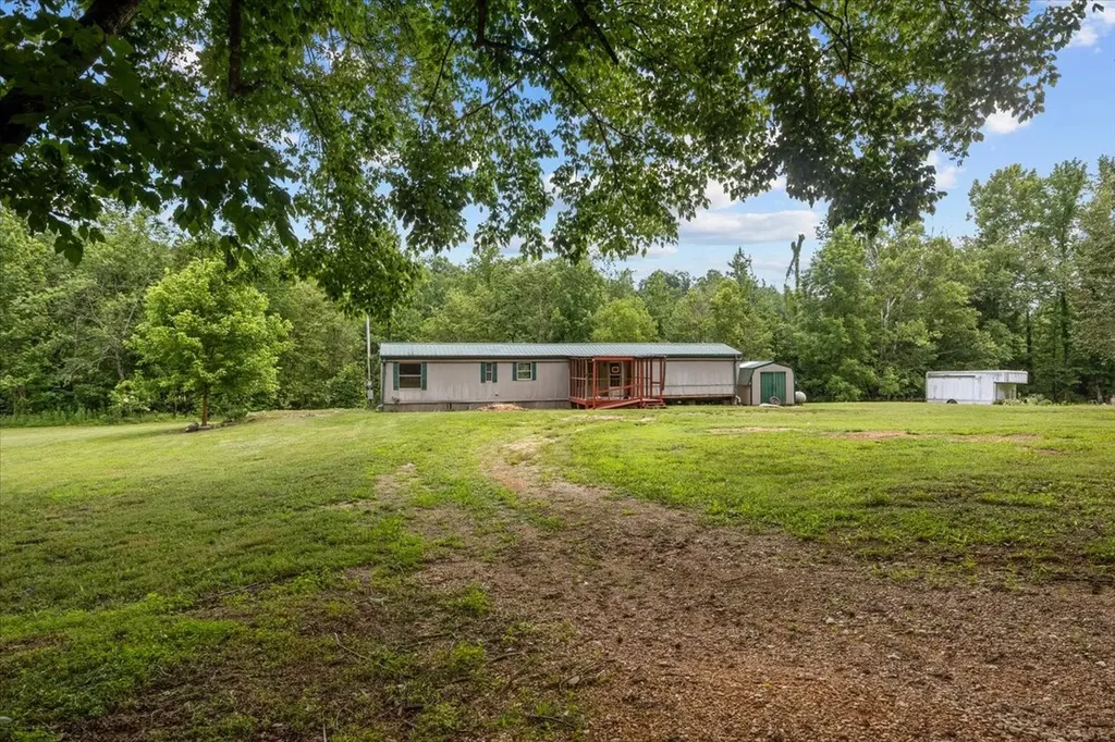 2900 Jack Branch Road Waverly TN 37185