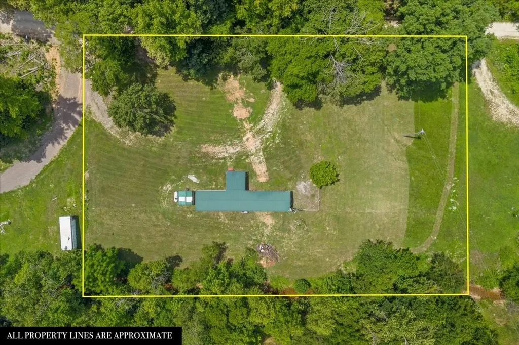2900 Jack Branch Road Waverly TN 37185