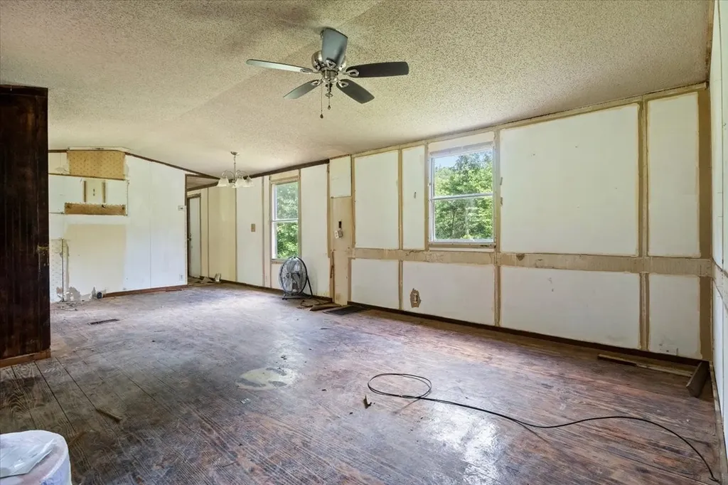 2900 Jack Branch Road Waverly TN 37185