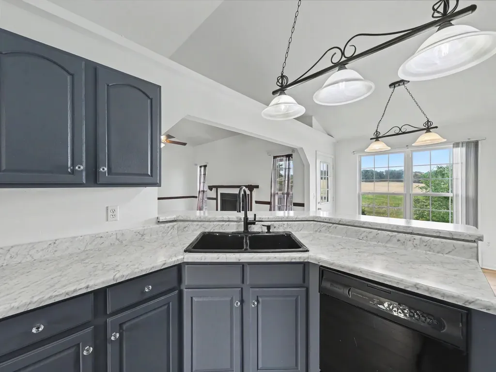 144 Jenny Drive Madisonville TN 37354