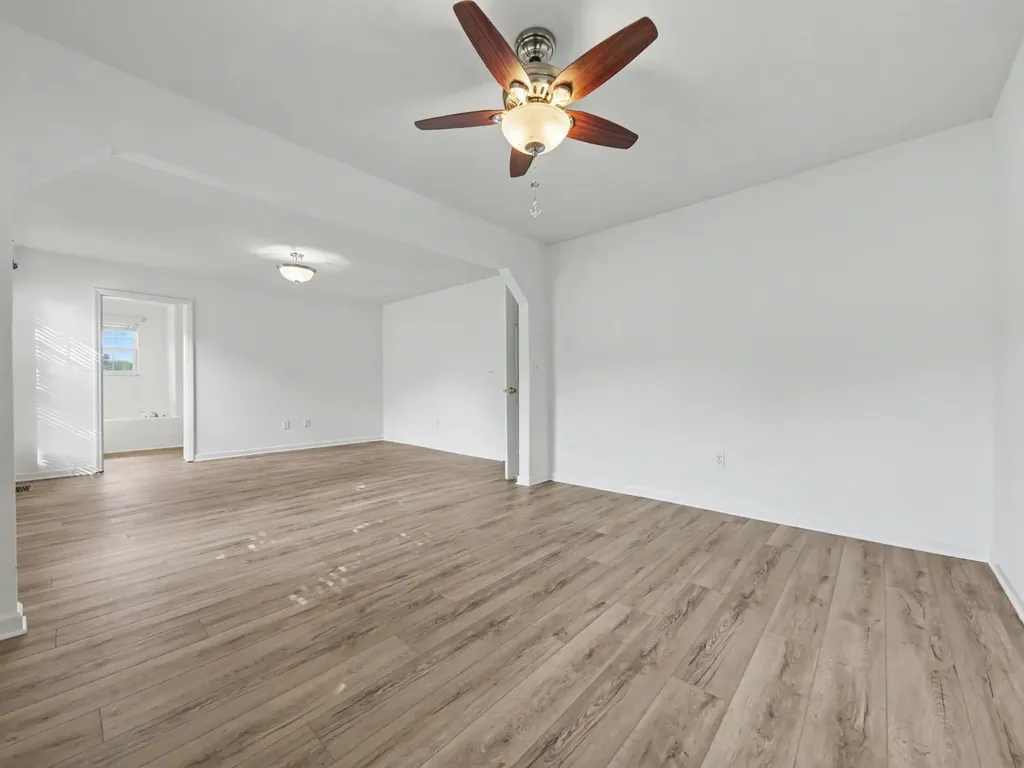 144 Jenny Drive Madisonville TN 37354