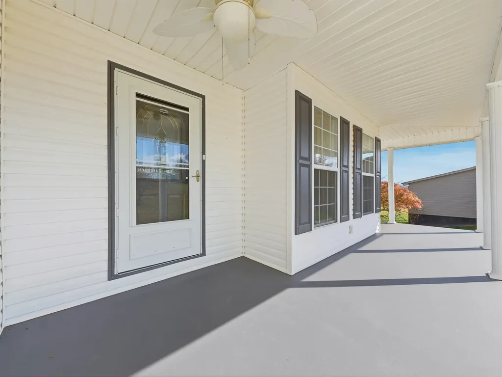 144 Jenny Drive Madisonville TN 37354