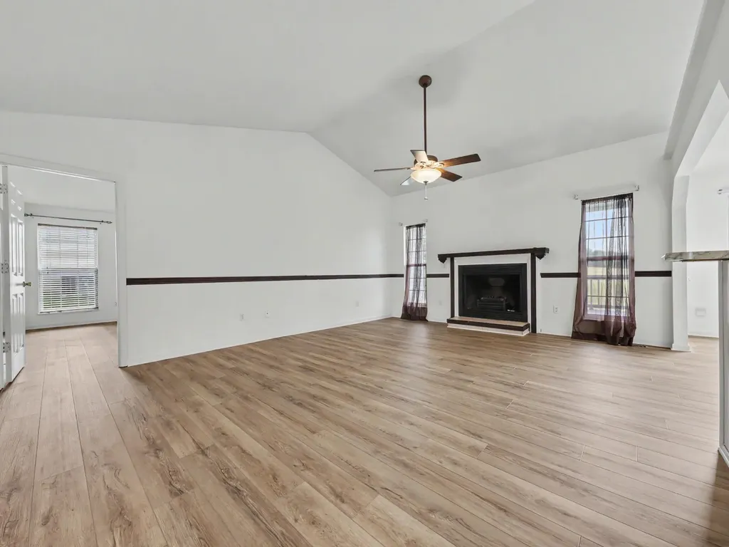 144 Jenny Drive Madisonville TN 37354