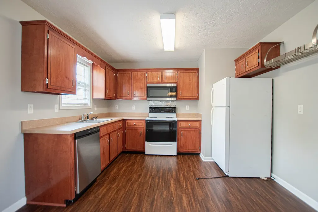 1481 Mcclardy Road Clarksville TN 37042