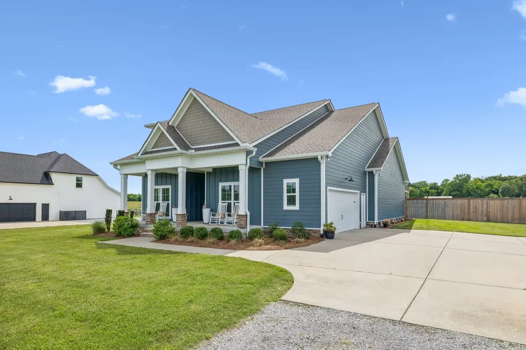 7890 Poplar Hill Road Watertown TN 37184